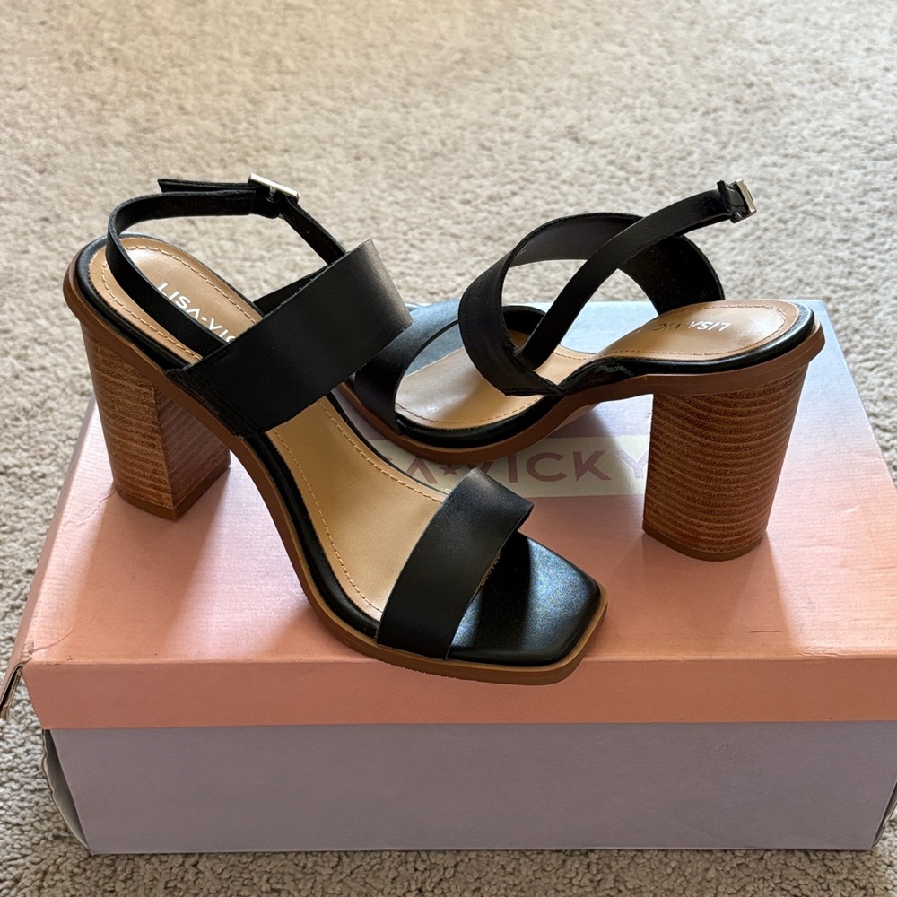 NIB Lisa Vicky Oasis Black Leather Block Heel Square Toe Slingback Sandal 5.5